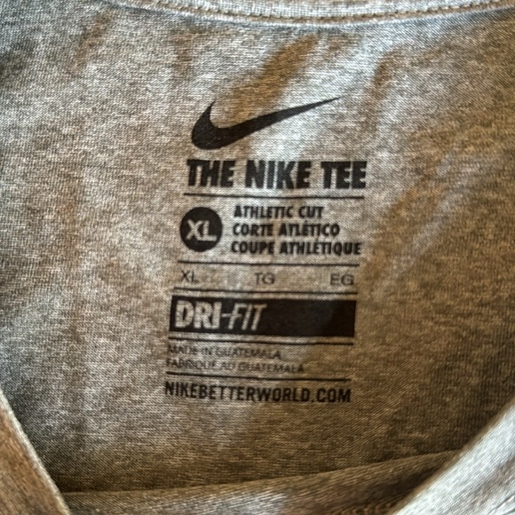 Green Bay Packers Nike Long Sleeve Shirt - Picture 3 of 5